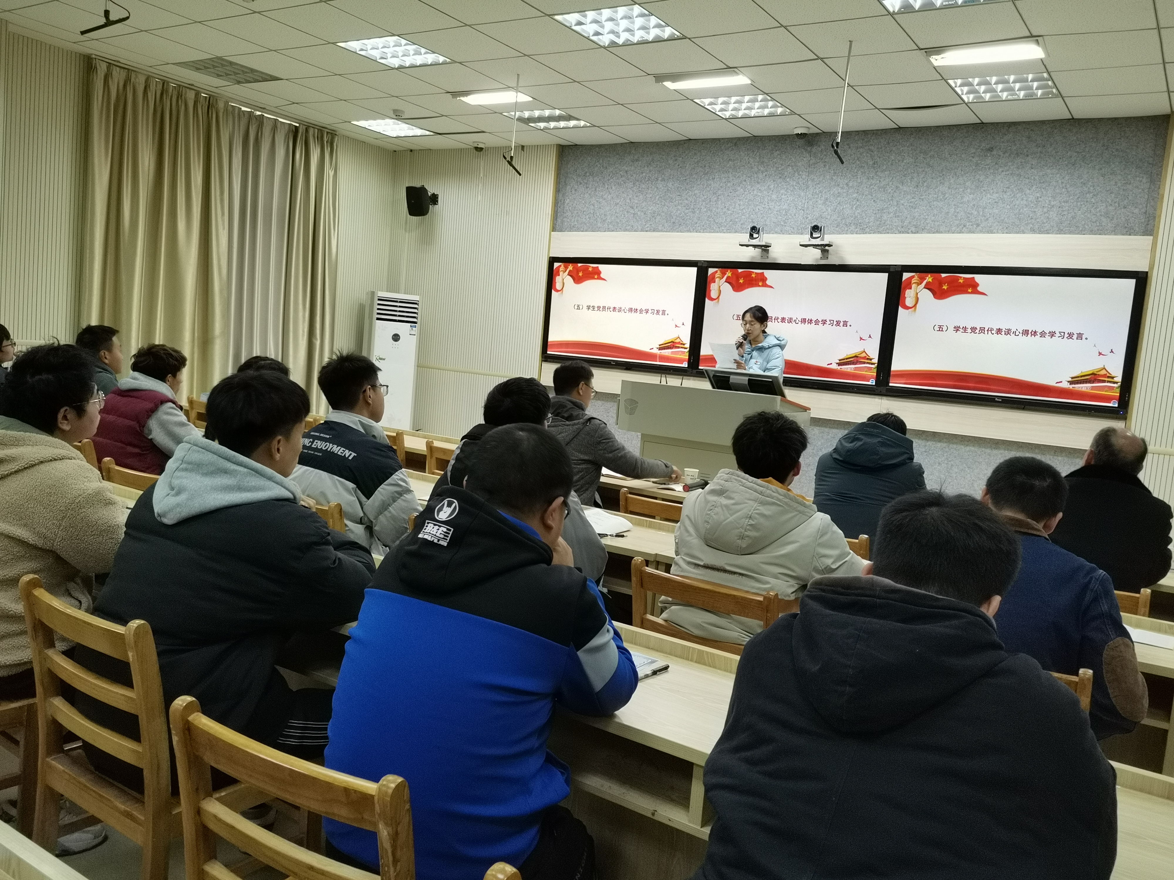 QQ图片20211230113803.jpg